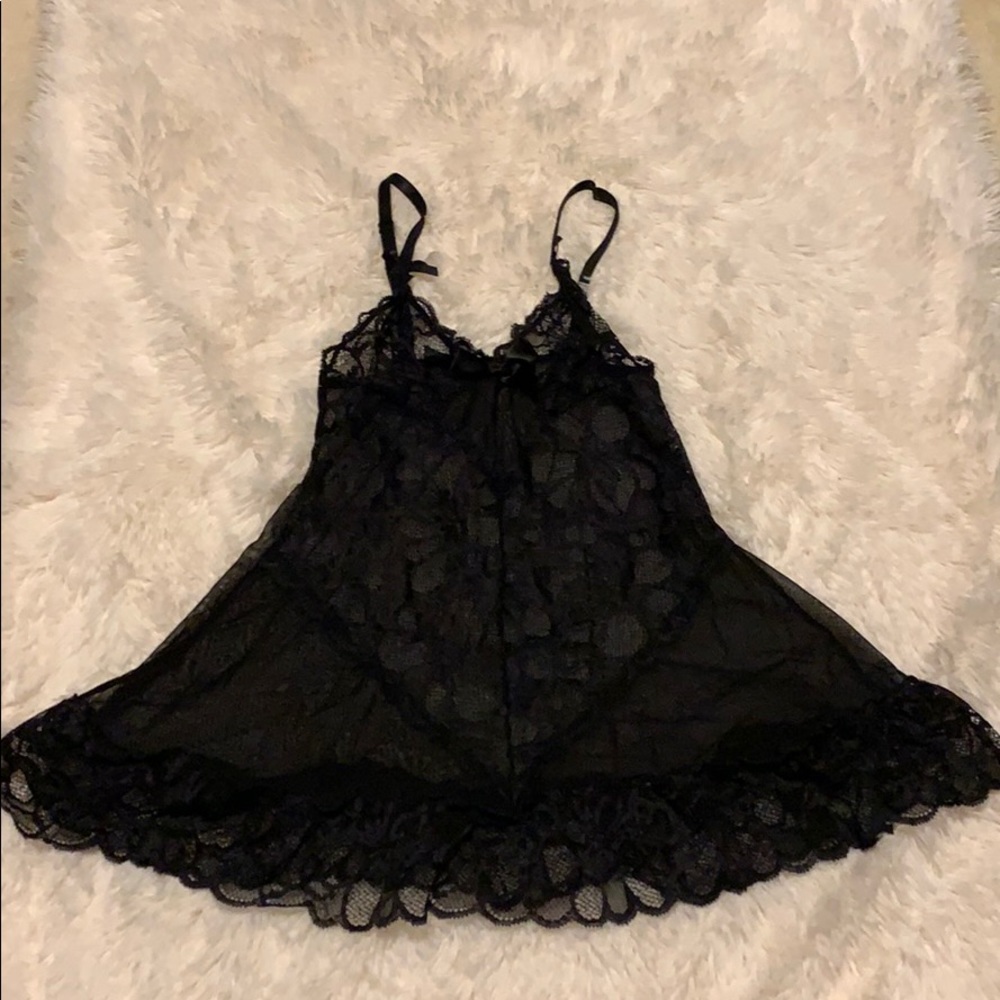 Fredericks Small Black Lingerie